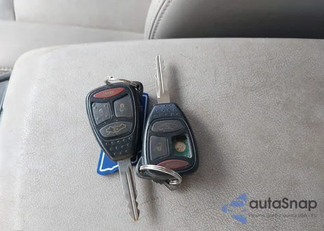 2007 Chrysler 300C z USA, uszkodzony, nr VIN 2C3KK63H67H827549